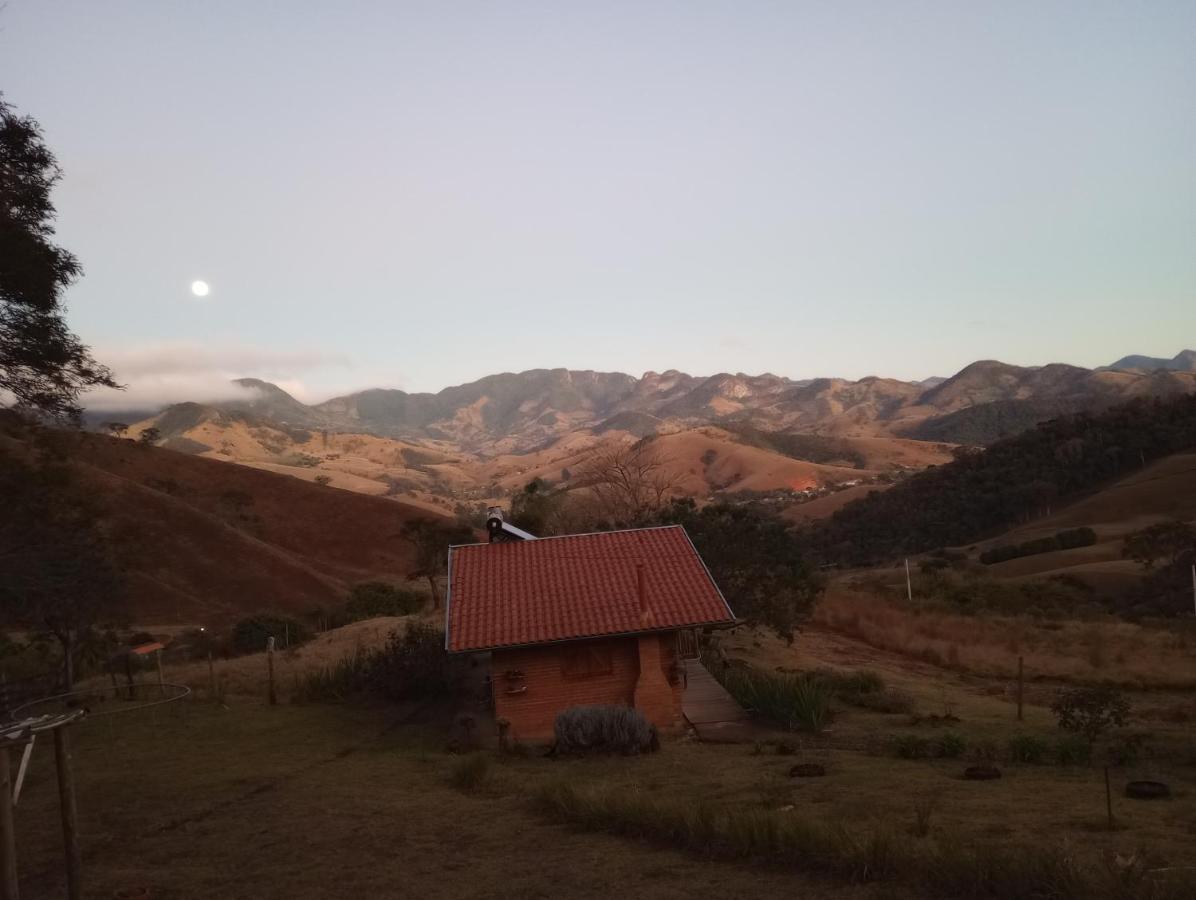 Reobote Chalés São Bento do Sapucaí Esterno foto